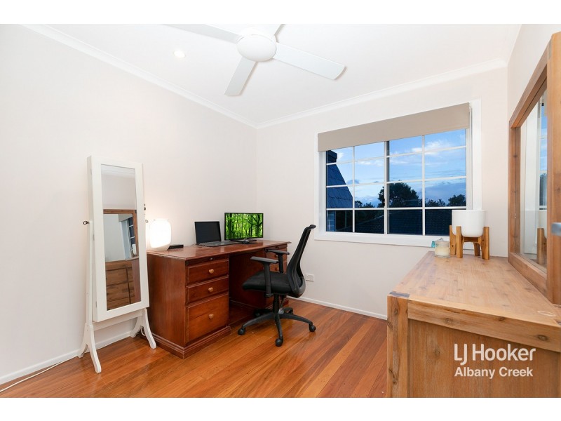 35 View Crescent, Arana Hills QLD 4054