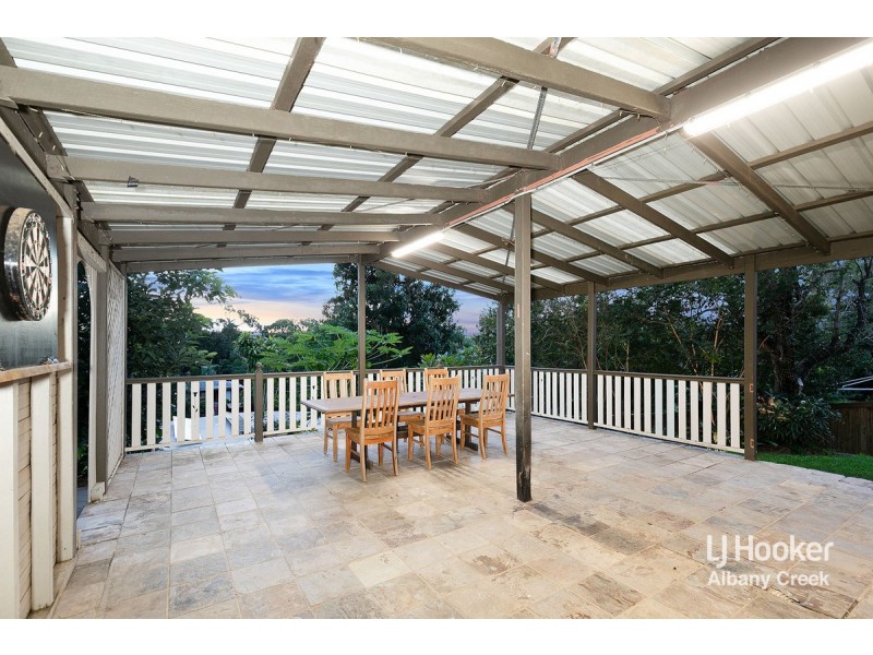 35 View Crescent, Arana Hills QLD 4054