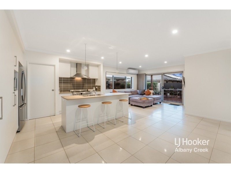 60 Greensill Road, Albany Creek QLD 4035