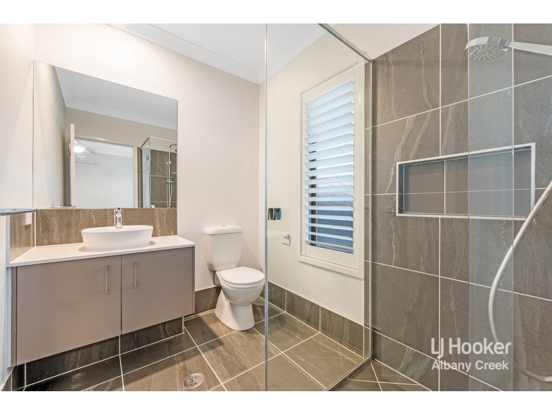 60 Greensill Road, Albany Creek QLD 4035