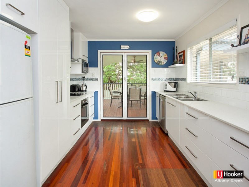 21 Waratah Street, Albany Creek QLD 4035