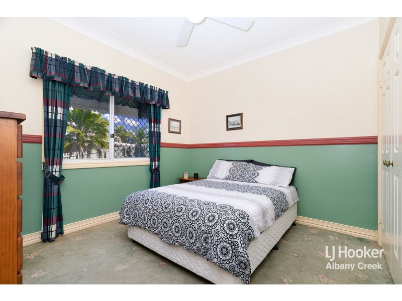 64 Saraband Drive, Eatons Hill QLD 4037