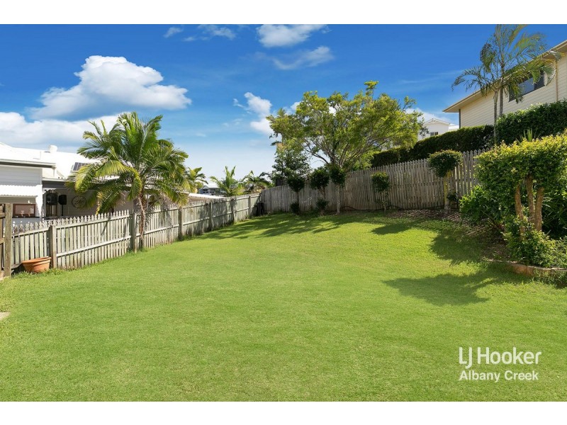 64 Saraband Drive, Eatons Hill QLD 4037