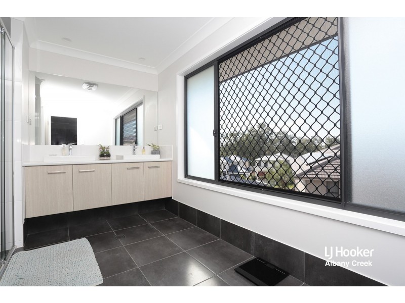 73 Canopus Street, Bridgeman Downs QLD 4035