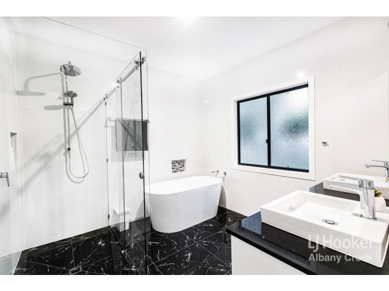 166 Church Road, Eatons Hill QLD 4037