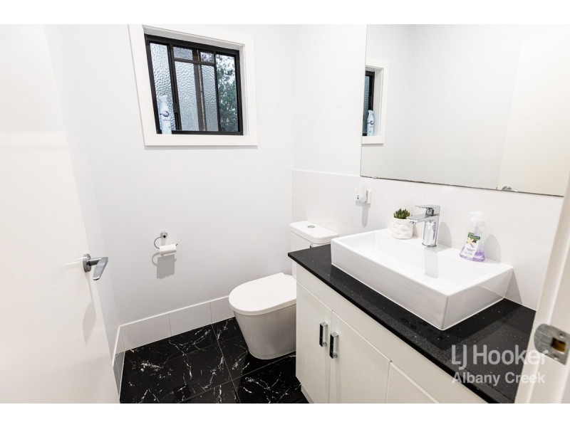 166 Church Road, Eatons Hill QLD 4037