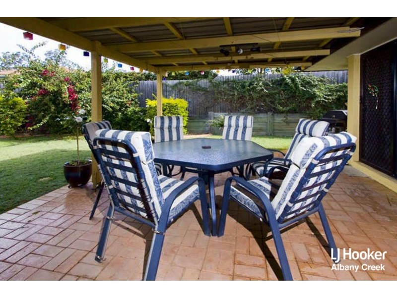 4 Rafter Avenue, Albany Creek QLD 4035