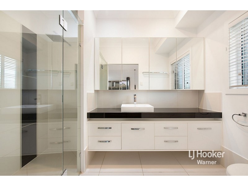 27 Ballyalla Crescent, Warner QLD 4500