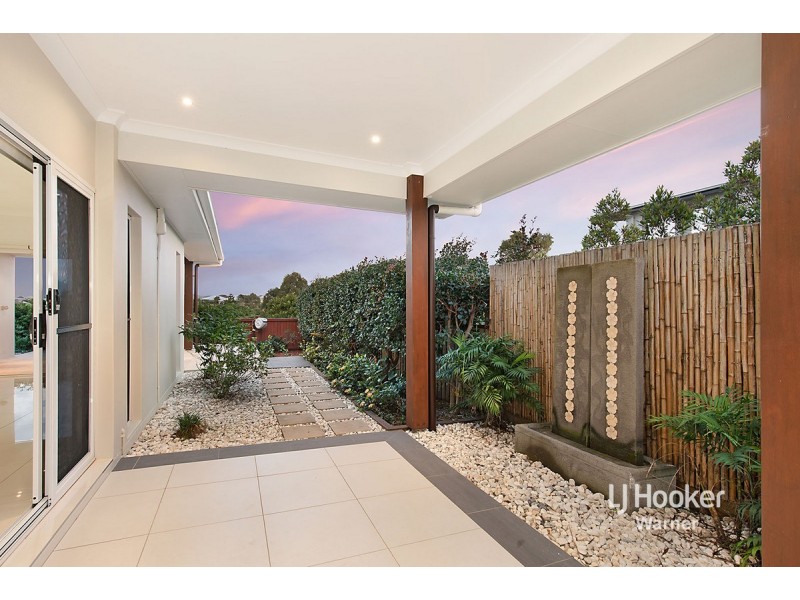 27 Ballyalla Crescent, Warner QLD 4500
