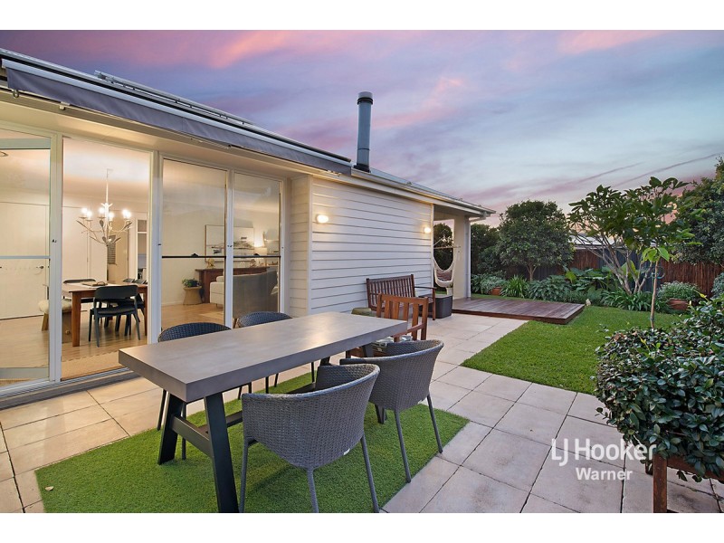 21 Halpine Parade, Warner QLD 4500