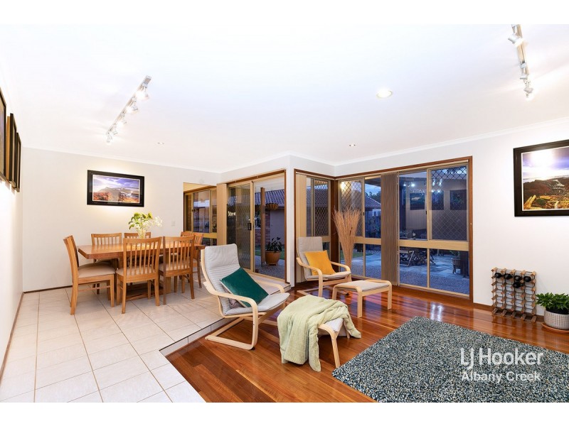 8 Finch Court, Albany Creek QLD 4035