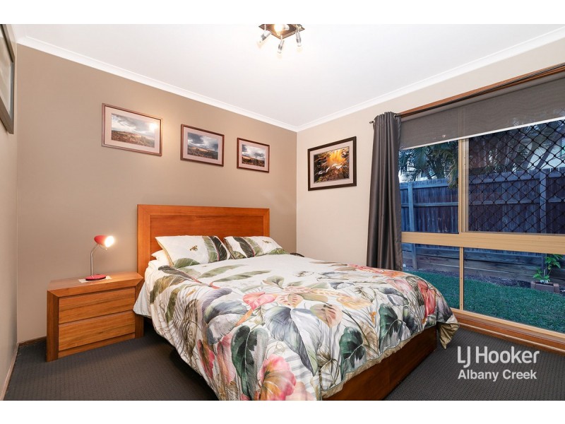 8 Finch Court, Albany Creek QLD 4035