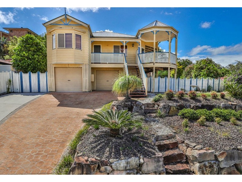 112 Saraband Drive, Eatons Hill QLD 4037