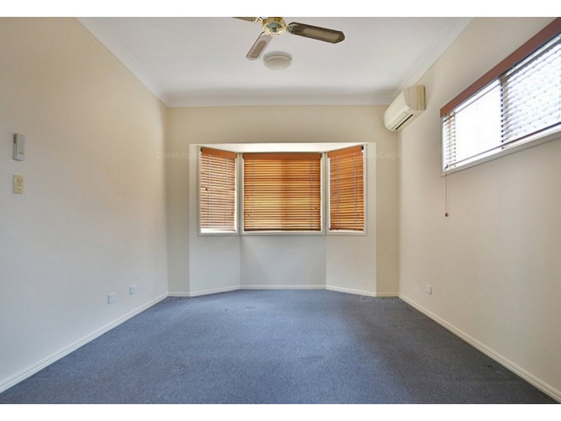 112 Saraband Drive, Eatons Hill QLD 4037