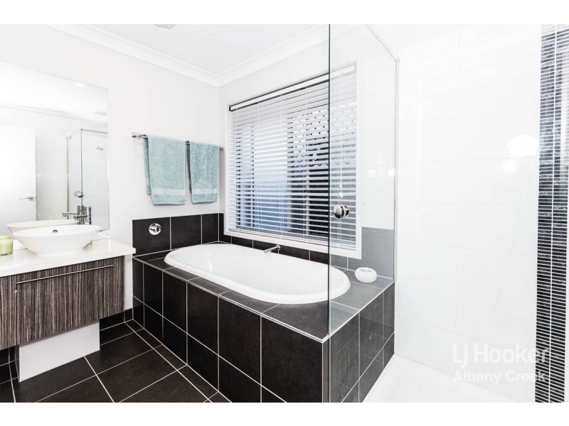 13 Bonney Court, Warner QLD 4500