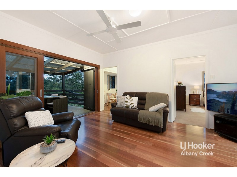 23 Bowers Road South, Everton Hills QLD 4053