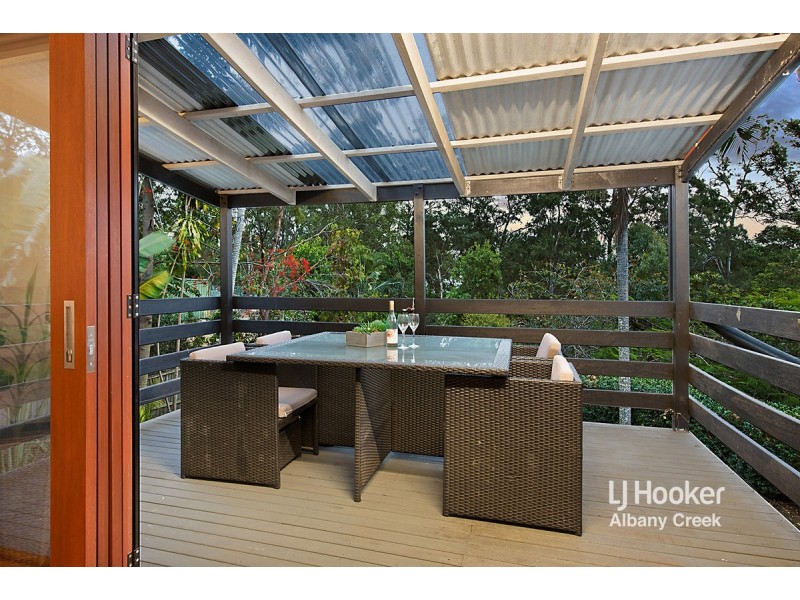 23 Bowers Road South, Everton Hills QLD 4053