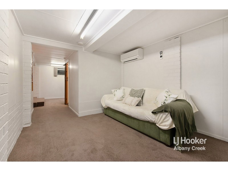 23 Bowers Road South, Everton Hills QLD 4053