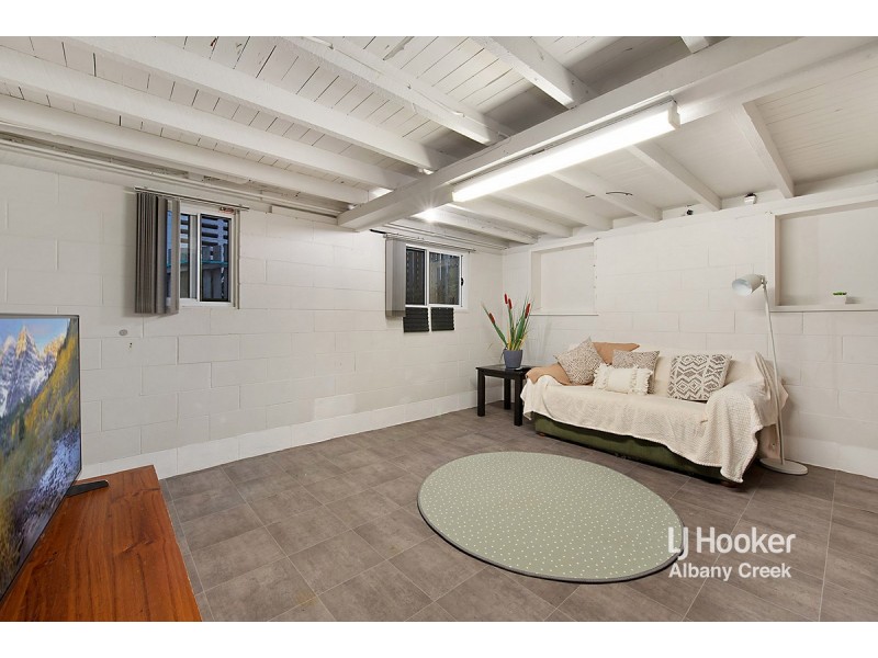 23 Bowers Road South, Everton Hills QLD 4053