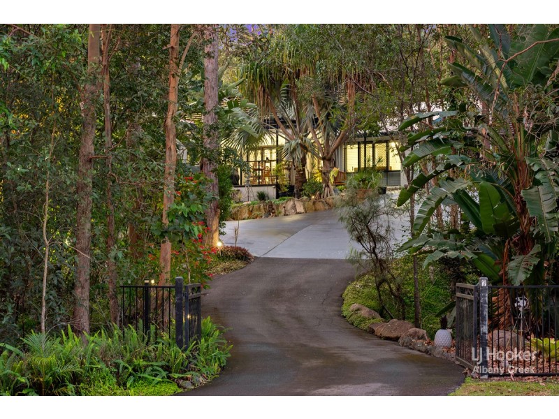7 Edenderry Court, Eatons Hill QLD 4037