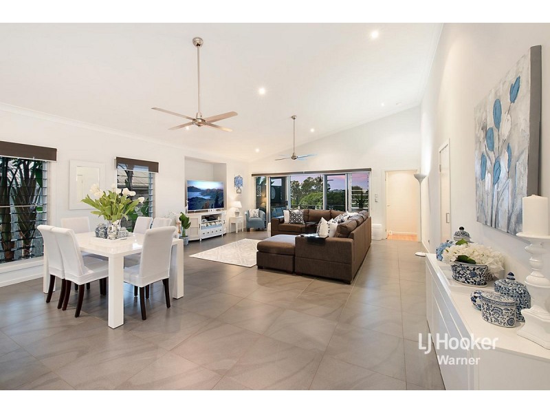 10 Carrybridge Close, Warner QLD 4500