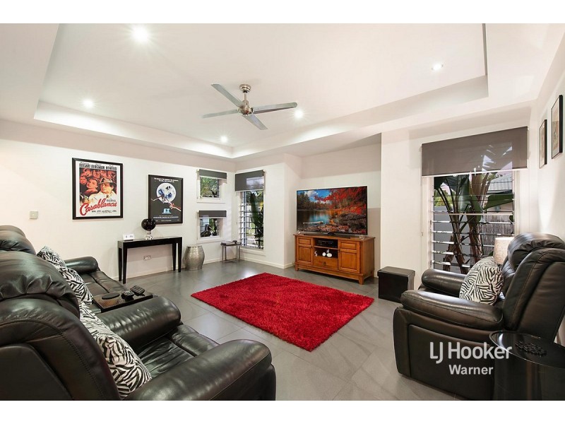 10 Carrybridge Close, Warner QLD 4500