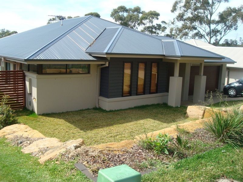 45 Bunya Crossing Drive, Eatons Hill QLD 4037