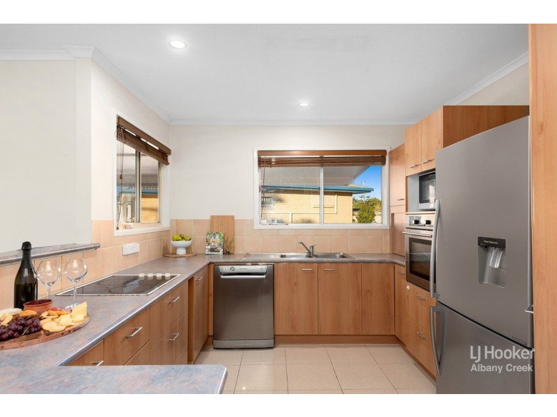 9 Bevlin Court, Albany Creek QLD 4035