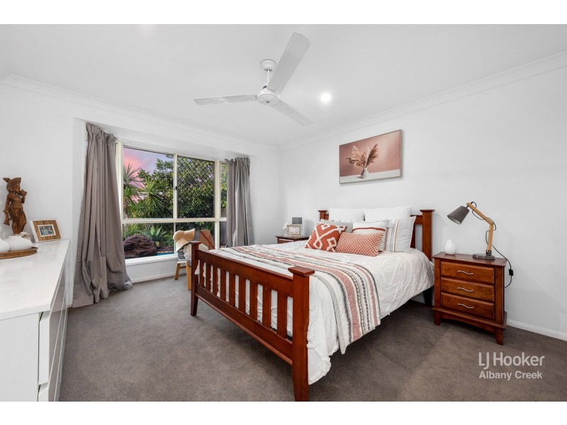 13 Memoire Court, Eatons Hill QLD 4037