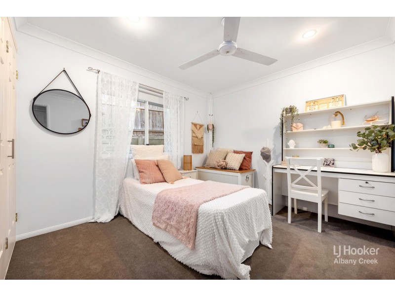 13 Memoire Court, Eatons Hill QLD 4037