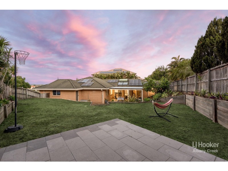 13 Memoire Court, Eatons Hill QLD 4037