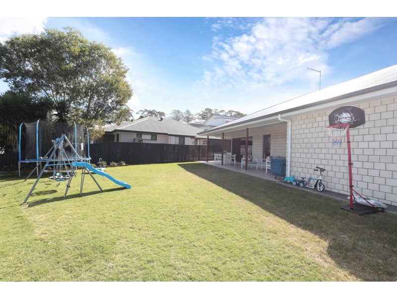 11 Delta Street, Eatons Hill QLD 4037