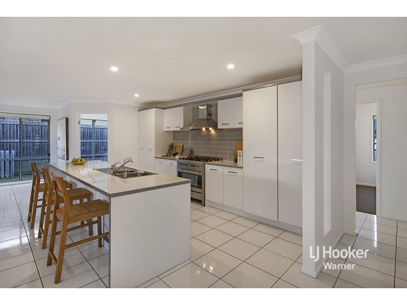 11 Ballyalla Crescent, Warner QLD 4500