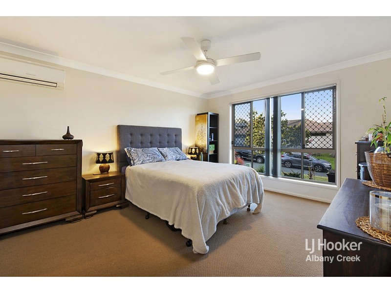 1 Bend Court, Eatons Hill QLD 4037