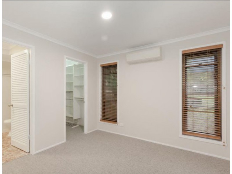 20 Borgnine Street, Mcdowall QLD 4053