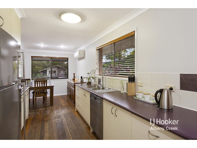 10 Jane Street, Arana Hills QLD 4054