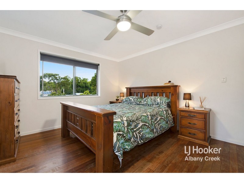 10 Jane Street, Arana Hills QLD 4054