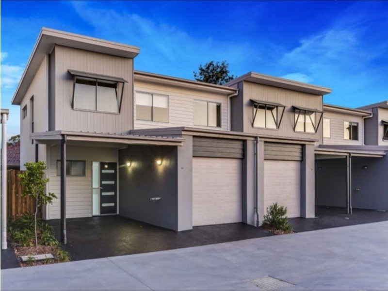 8/111 Leitchs Road, Albany Creek QLD 4035