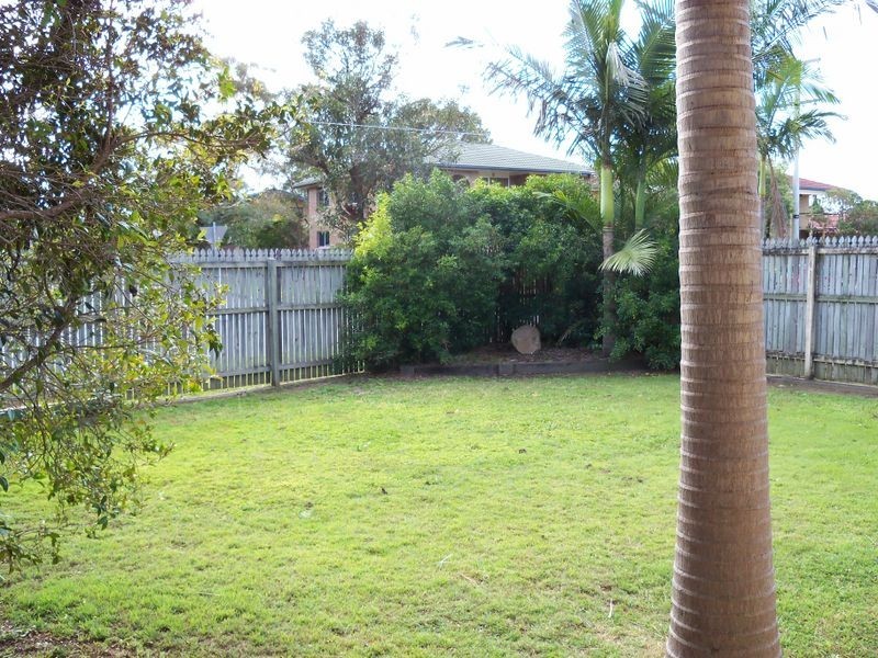 8 Maud Street, Albany Creek QLD 4035