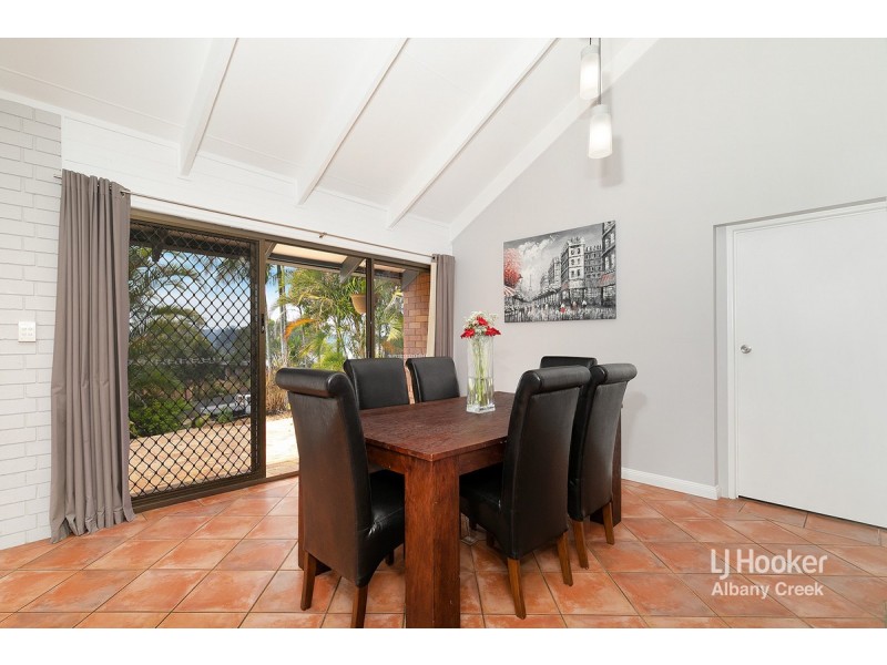 4 Fortuna Court, Eatons Hill QLD 4037