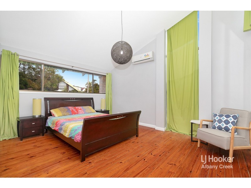 4 Fortuna Court, Eatons Hill QLD 4037