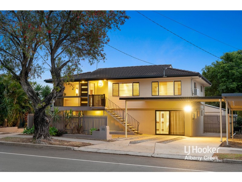 11 Leitchs Road South, Albany Creek QLD 4035