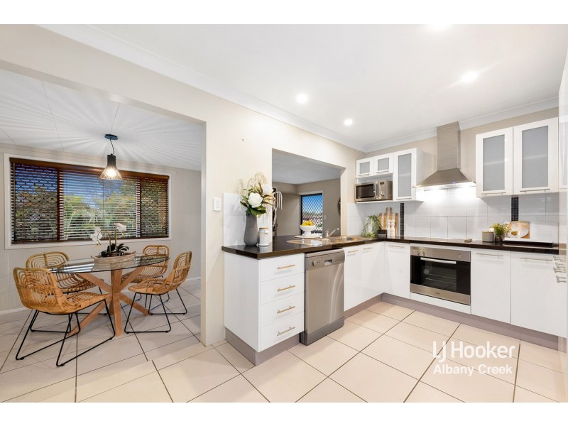 11 Leitchs Road South, Albany Creek QLD 4035