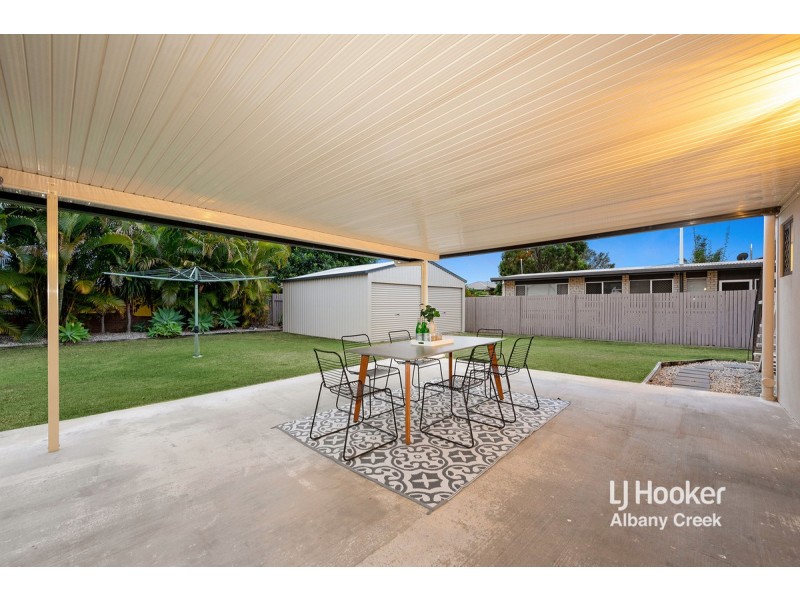 11 Leitchs Road South, Albany Creek QLD 4035