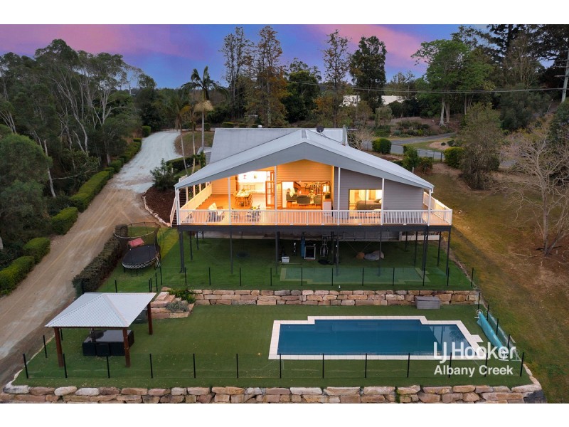 22 Garrawin Court, Clear Mountain QLD 4500