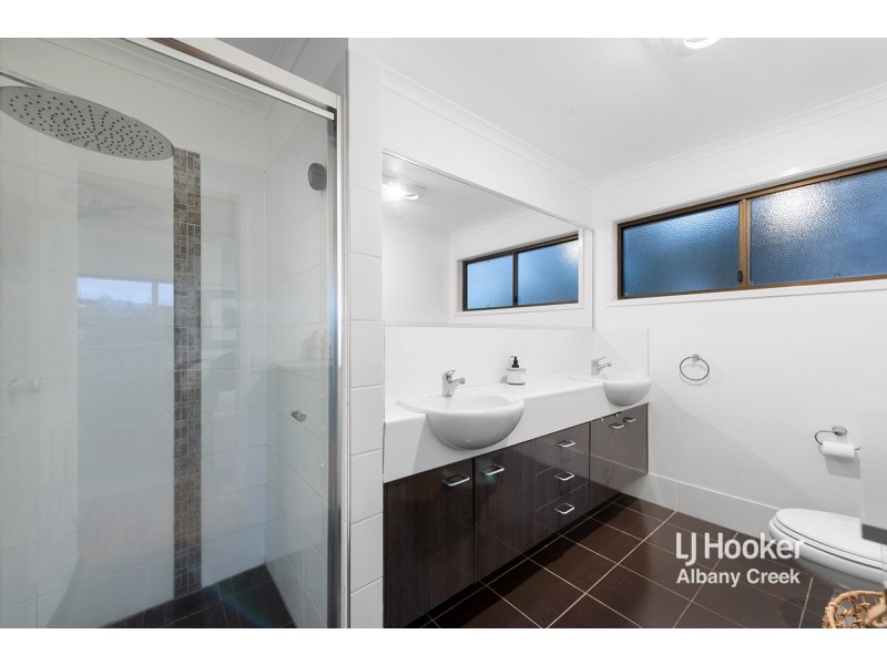 22 Garrawin Court, Clear Mountain QLD 4500