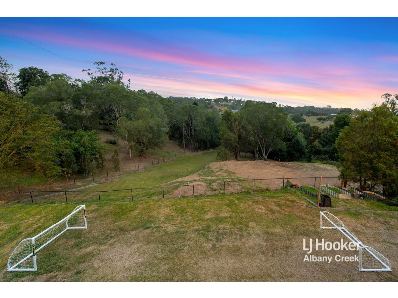22 Garrawin Court, Clear Mountain QLD 4500
