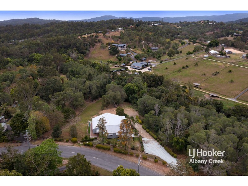 22 Garrawin Court, Clear Mountain QLD 4500