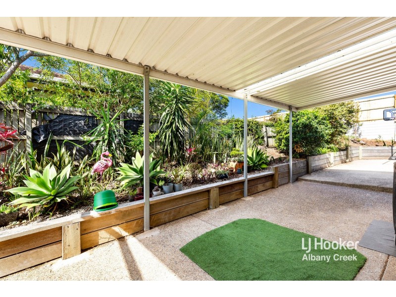 22 Flamingo Drive, Albany Creek QLD 4035