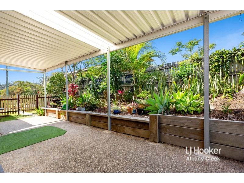 22 Flamingo Drive, Albany Creek QLD 4035